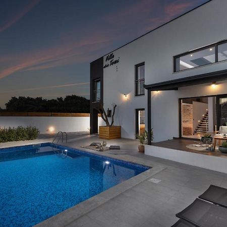 Villa Stric Toni Pakoštane Exteriér fotografie
